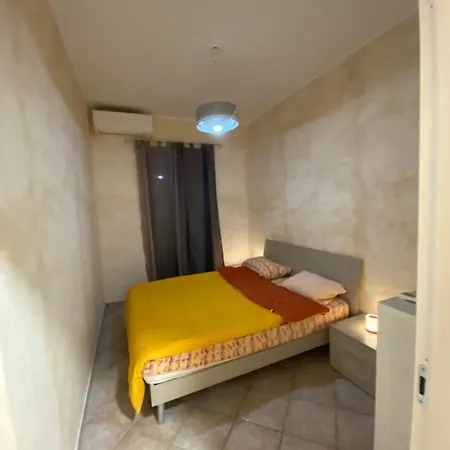 아파트 Casa Con Cucina In Giardino E Parcheggio *